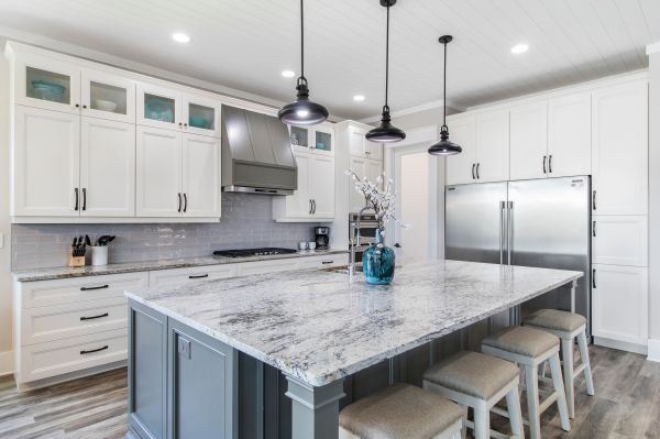 Modern Kitchen Remodeling in Euless